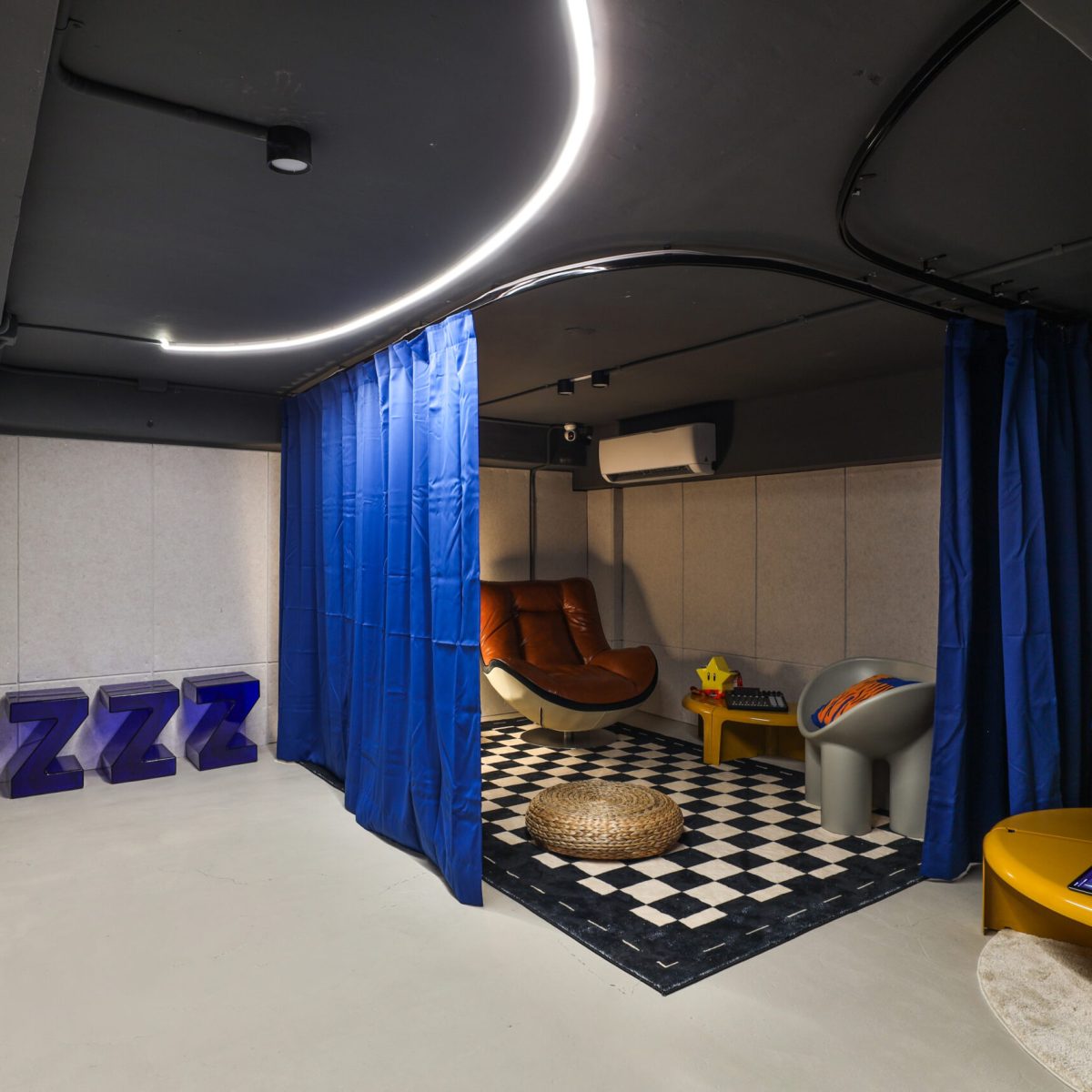 Room4 ㄅㄎ 02